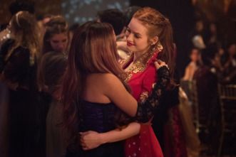 (LSE) - Riverdale (T3): Ep.20 (LSE) - Reina del baile