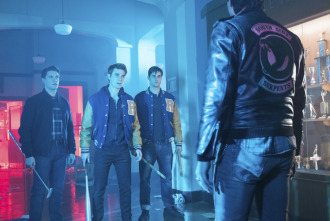 (LSE) - Riverdale (T2): Ep.21 (LSE) - El sacrificio de un ciervo sagrado