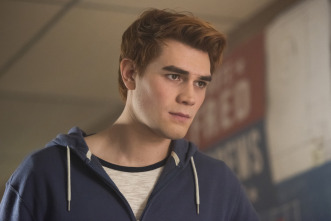 (LSE) - Riverdale (T2): Ep.22 (LSE) - Un mundo feliz