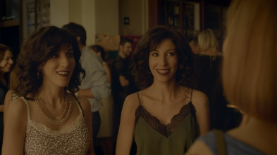 Imagen de (LSE) - Vida... (T1): Ep.6 (LSE) - Cuando no quieres estar sola - 2