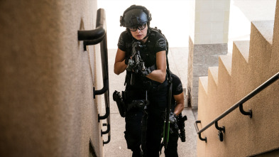 Imagen de S.W.A.T.: Los... (T3): Ep.3 Dinero falso - 1