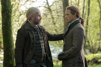 (LSE) - Outlander (T5): Ep.1 (LSE) - La cruz ardiente