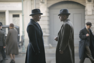 Imagen de Babylon Berlin (T3): Ep.9  - 8