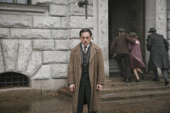 Imagen de Babylon Berlin (T3): Ep.12  - 5