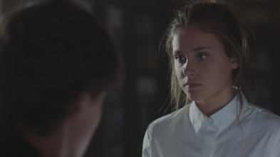 Imagen de (LSE) - Skam (T3): Ep.7 (LSE) - ¿En serio no te acuerdas de nada? - 4
