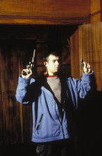 Imagen de Revolver - 10
