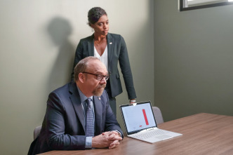 Imagen de (LSE) - Billions (T5): Ep.1 (LSE) - Nuevos decas - 9