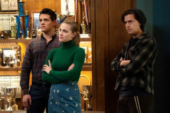 Riverdale (T4): Ep.19 Lección al Sr. Honey