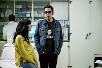 Imagen de Mira lo que has... (T3): Ep.4 El condón de la suerte - 2