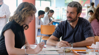Imagen de DOC (T1): Ep.3 Nada personal - 2