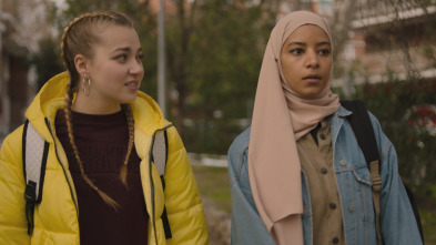 Imagen de (LSE) - Skam (T4): Ep.2 (LSE) - No llevo el hijab - 2