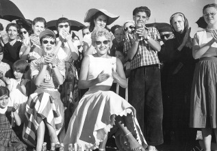 Imagen de Aquí hay petróleo - 4