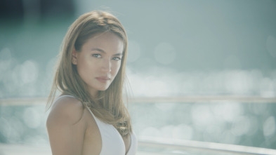 Imagen de Almost Paradise (T1): Ep.1 Buscando el Mabuhay - 2