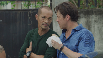 Imagen de Almost Paradise (T1): Ep.3 Sopa de anguila - 1