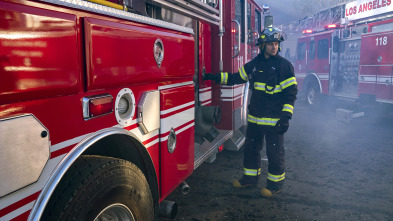 Imagen de 9-1-1 (T2): Ep.15 Ocean's 9-1-1 - 2