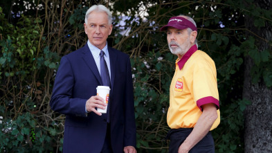 Imagen de NCIS: Naval... (T18): Ep.3 Sangre y Tesoros - 1