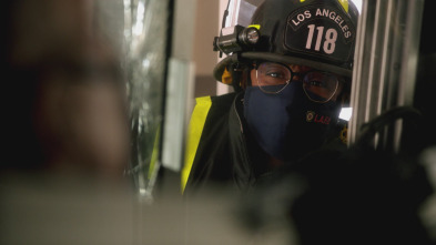 Imagen de 9-1-1 (T4): Ep.2 Juntos a solas - 2