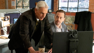 NCIS: Naval... (T18): Ep.7 El primer día