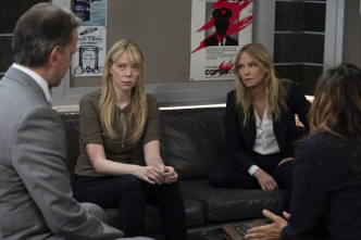 Imagen de Ley y orden:... (T22): Ep.2 La balada de Dwight e Irena - 12