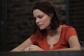 Imagen de Ley y orden:... (T22): Ep.3 Acuérdate de mí en la cuarentena - 8