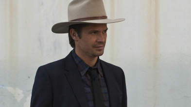 Justified: la ley... (T1): Ep.5 El Señor de la guerra y el trueno