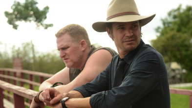 Justified: la ley... (T5): Ep.1 Nido de Crowes