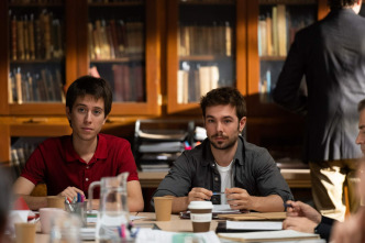 Imagen de (LSE) - Merlí... (T2): Ep.4 (LSE) - Coches inteligentes - 2