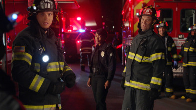 Imagen de 9-1-1 (T4): Ep.9 Sorpresa - 2