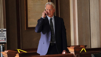 NCIS: Naval... (T18): Ep.13 Conducta impropia