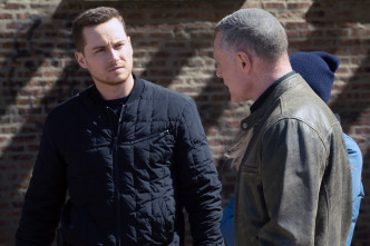 Imagen de Chicago P.D. (T8): Ep.13 Muñecas quitapenas - 2