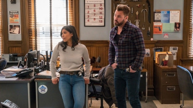 Imagen de Chicago P.D. (T7): Ep.11 En la 43 con Normal - 2