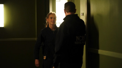 Imagen de NCIS: Naval... (T18): Ep.14 Mejoras que no se ven - 3