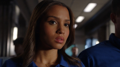 Imagen de 9-1-1 (T5): Ep.4 Fuera y en casa - 1