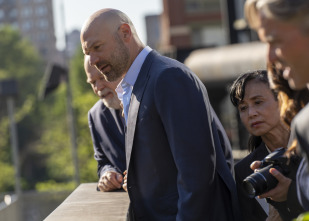 Imagen de Billions (T6): Ep.3 ETS - 14