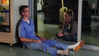 Imagen de NCIS: Naval... (T19): Ep.13 Los ayudantes - 3