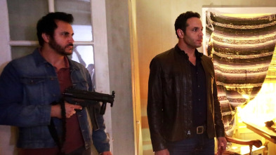 Imagen de Notorious (T1): Ep.10 Secuestrada - 9