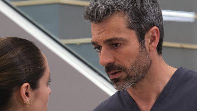 Imagen de DOC (T2): Ep.13 Tan lejos, tan cerca - 1