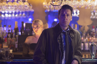Imagen de (LSE) - Grace (T2): Ep.2 (LSE) - Las huellas del hombre muerto - 9