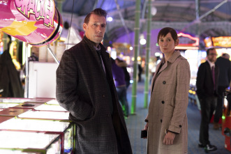 Imagen de (LSE) - Grace (T2): Ep.3 (LSE) - Traficantes de muerte - 3