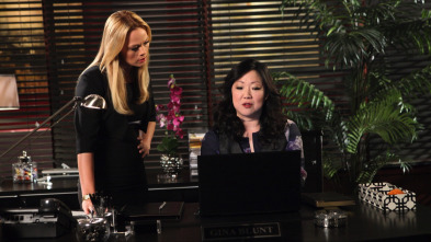 Imagen de Divina de la muerte (T4): Ep.8 Escapada laboral - 9