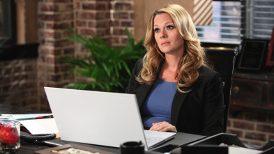 Imagen de Divina de la muerte (T5): Ep.3 Subrogados - 7