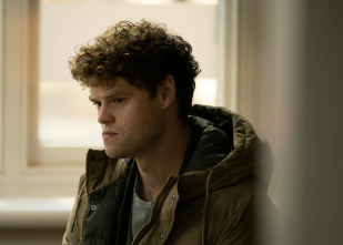 Imagen de Sospechoso (T1): Ep.2  - 7