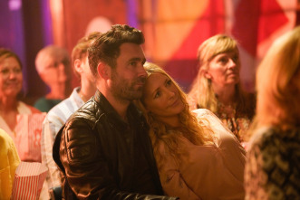 Imagen de Moonshine (T2): Ep.7 44.6304º N  64.0515º O - 7