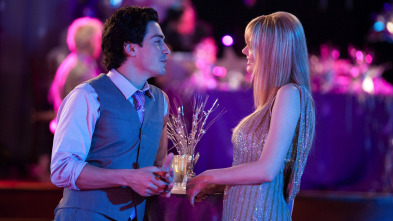 Imagen de Divina de la muerte (T3): Ep.5 El baile de promoción - 4