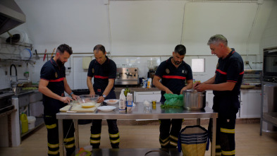 Bomberos cocineros (T1): Huelva