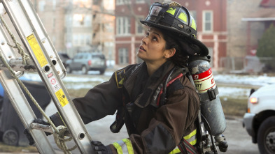 Chicago Fire (T10): Ep.13 Poli bombero