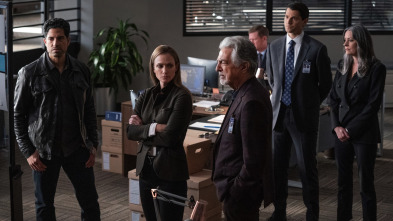 Imagen de Mentes... (T16): Ep.7 Lo que no te mata... - 2