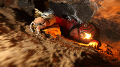 Arqueología en la...: La cueva secreta de Kolombagara