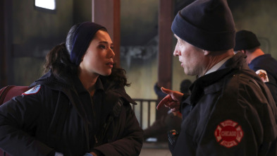 Imagen de Chicago Fire (T10): Ep.15 La pieza que falta - 2