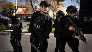 Imagen de S.W.A.T.:  Los... (T6): Ep.14 Duro golpe - 1